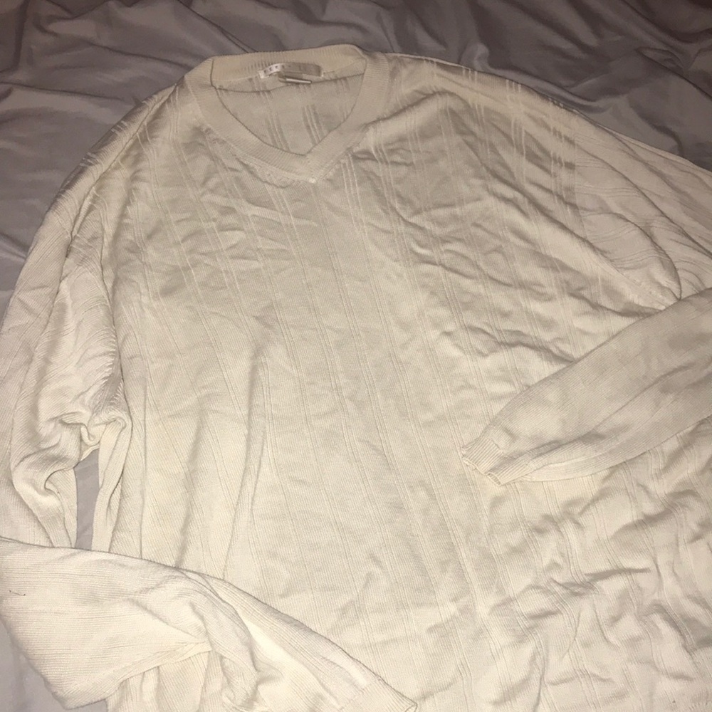 loose sweater